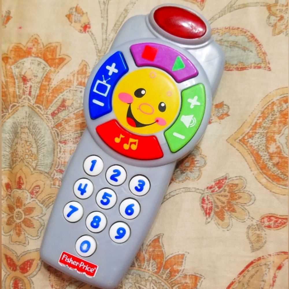 $5🔥 Fisher-Price Laugh & Learn Remote